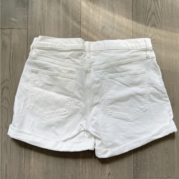 GAP White Shorts - Picture 2 of 7